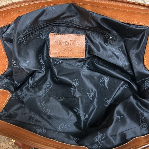 Valentina Shoulder Bag - Picture 10 of 12